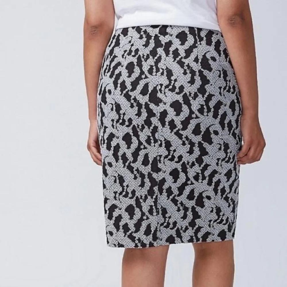 Lane Bryant Vintage Inspired Black & White Snakeskin Ponte Pencil Skirt …